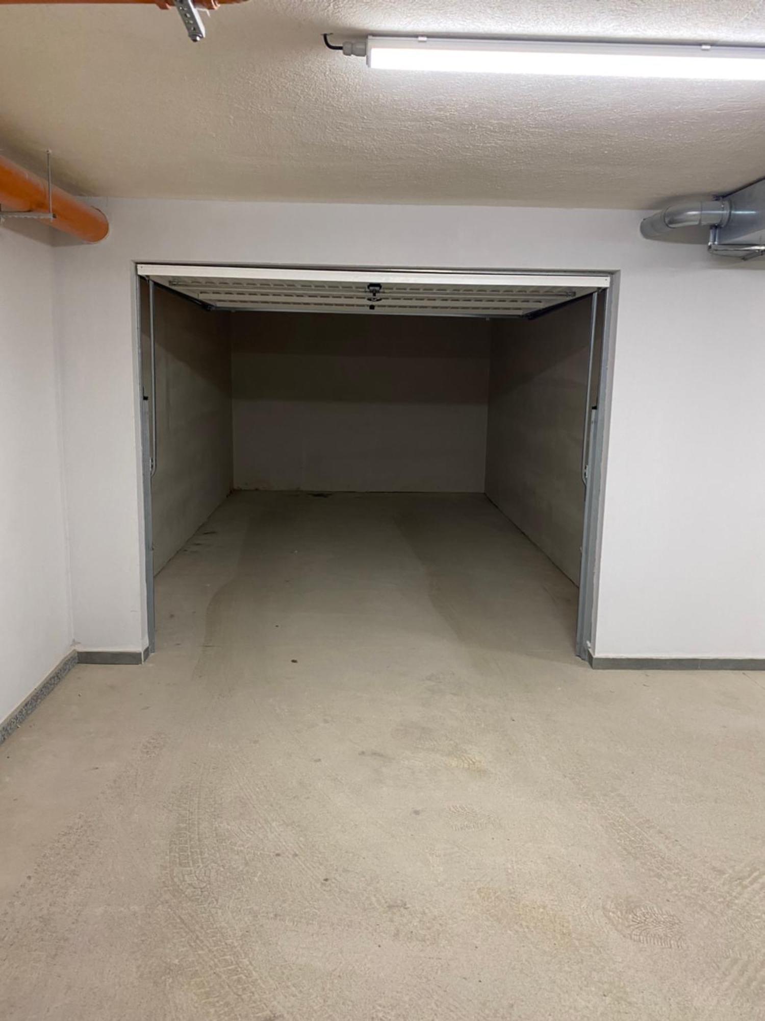 Madrid: A Modern 2-Bedroom Apartment With Parking Szófia Kültér fotó